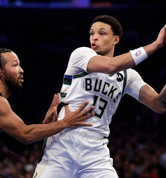 Jalen Brunson leads the Knicks with 35 points as New York defeats Toronto to reach the NBA Cup semifinals