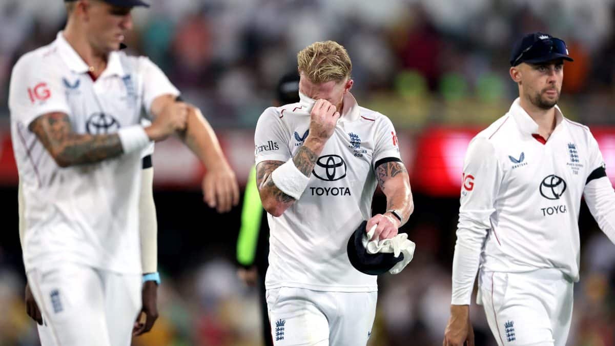 England’s New-Ball Meltdown at the Gabba Hands Australia Control | Daily Global Diary