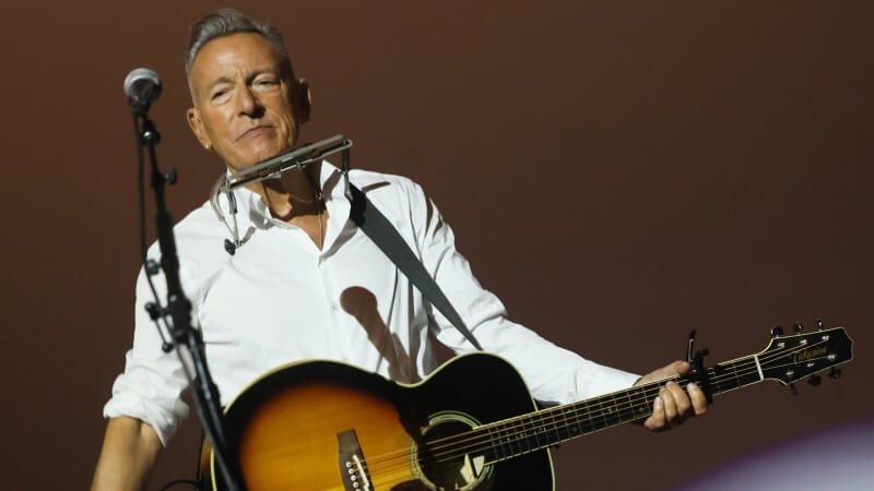 Bruce Springsteen Releases Protest Song “Streets of Minneapolis” Against ICE and “State Terror”