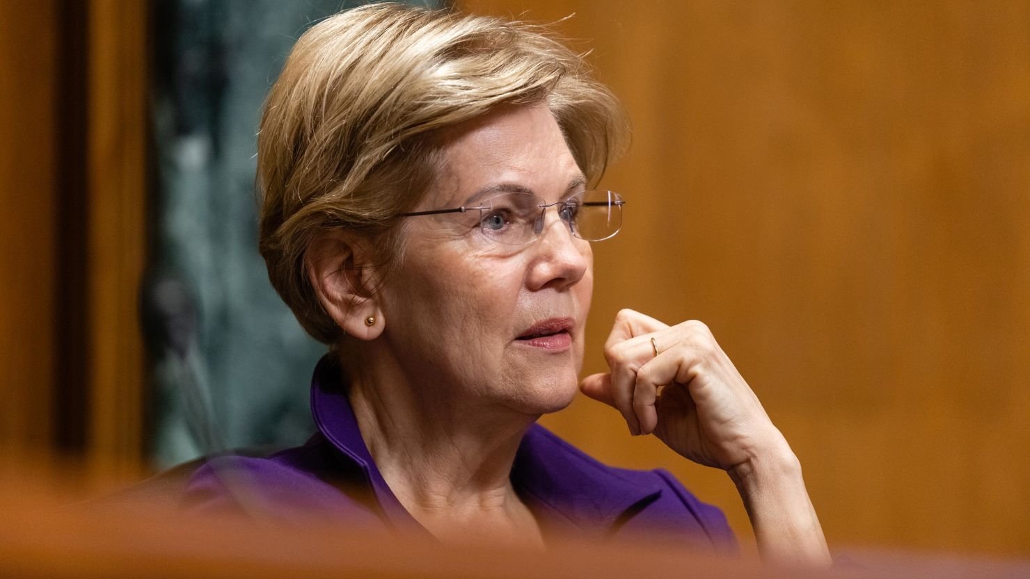 Elizabeth Warren Calls DOJ-Live Nation Deal a 'Cesspool of Corruption' as Senators Introduce Antitrust Reform Bill | Daily Global Diary