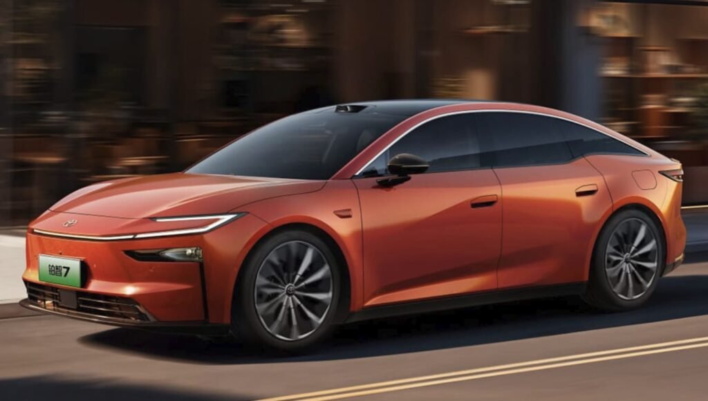 Toyota BZ7 Shock Launch: 3000 Orders in 60 Minutes as Roof LiDAR EV Takes on Zeekr in China