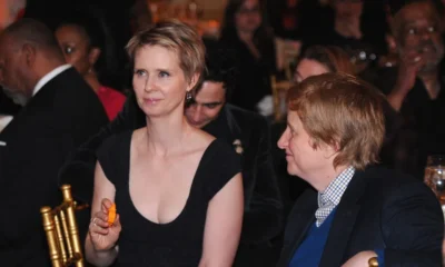 1b7e34a3bee0256f977e9cfa12619aa6ea 21 cynthia nixon christine marinoni.2x.rsocial.w600 Daily Global Diary - Authentic Global News