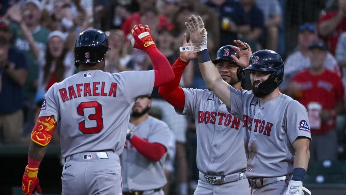 Ceddanne Rafaela Grand Slam Powers Red Sox to 10th Straight Road Win