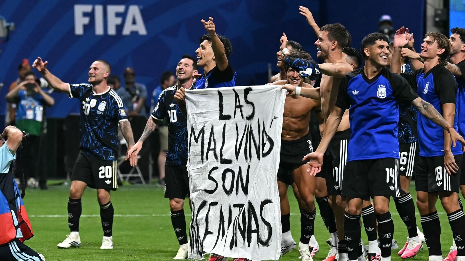 FBL WC 2026 MATCH102 ENG ARG 550 1784170195412 1784170217291 067029c2 15f0 4eb2 81fe 3e232f4fea46 Daily Global Diary - Authentic Global News