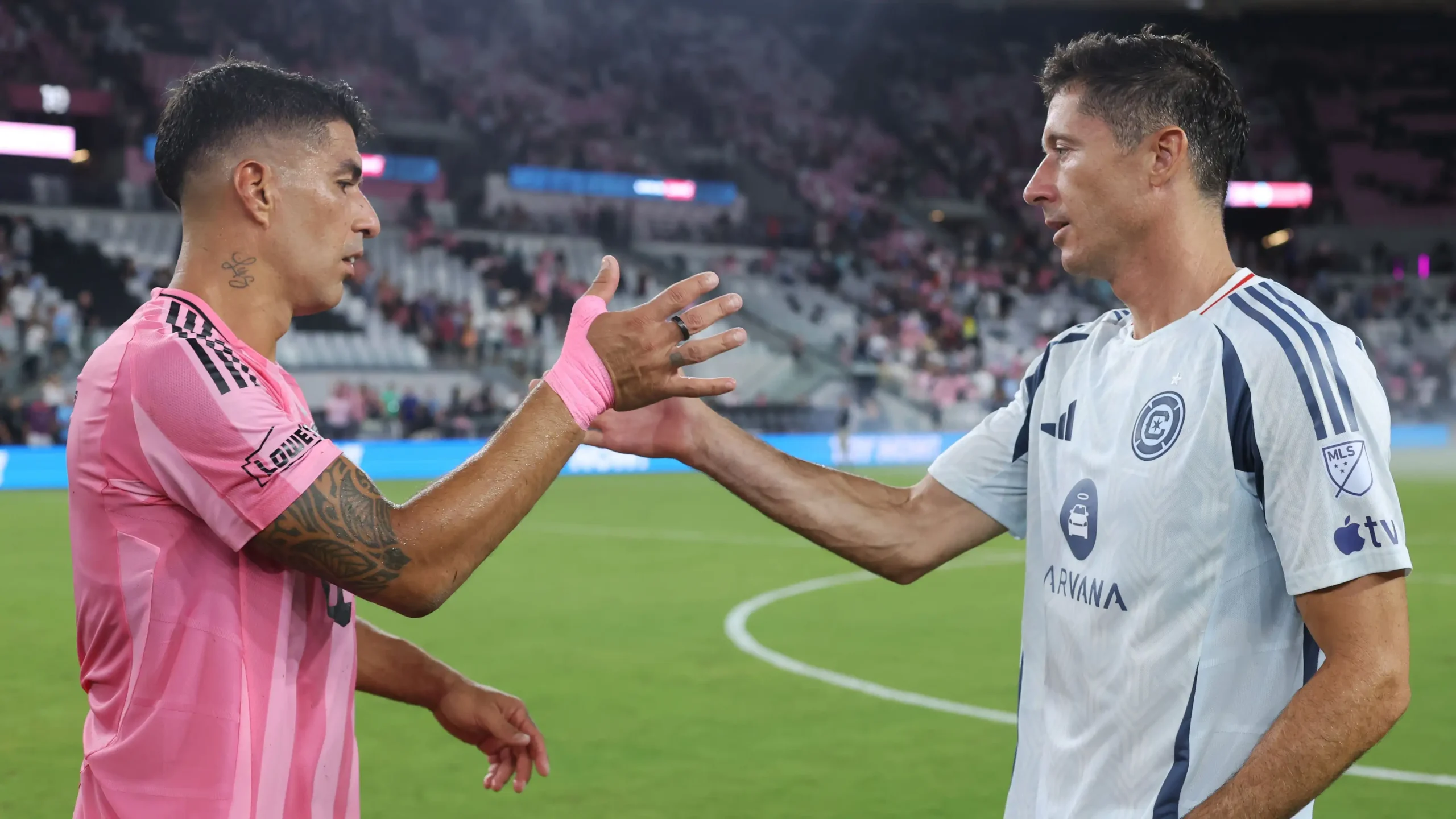 Luis Suárez Spoils Robert Lewandowski’s MLS Debut as Inter Miami Win 3-2