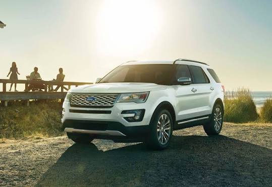 Ford Recalls 288K+ Explorer SUVs Over Roof Rail Cover Defect | Daily Global Diary