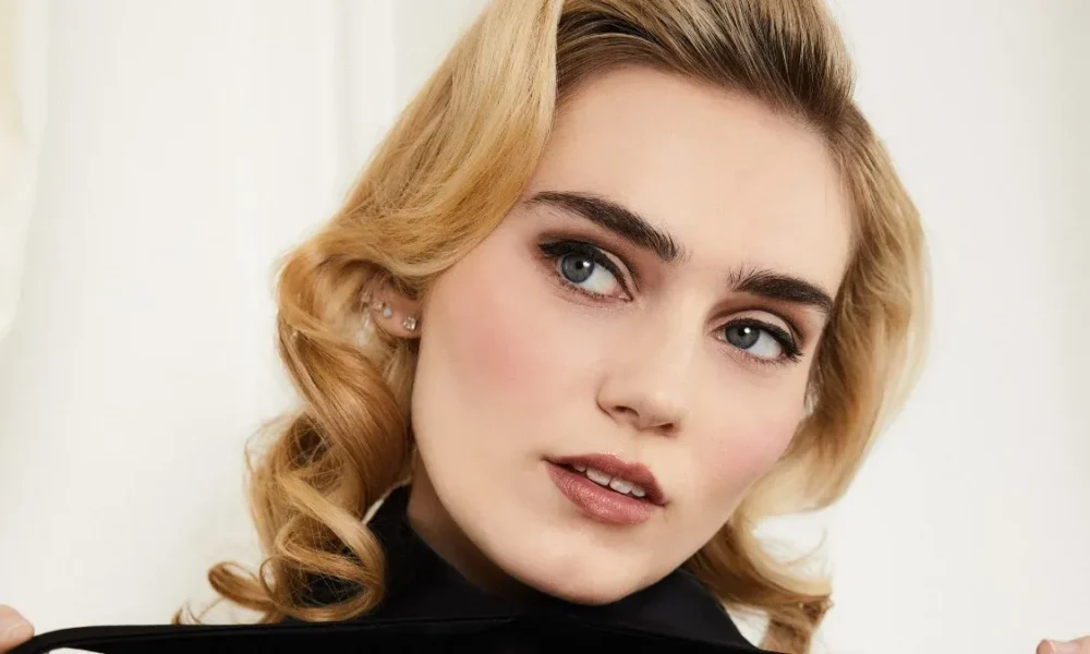 meg donnelly Daily Global Diary - Authentic Global News